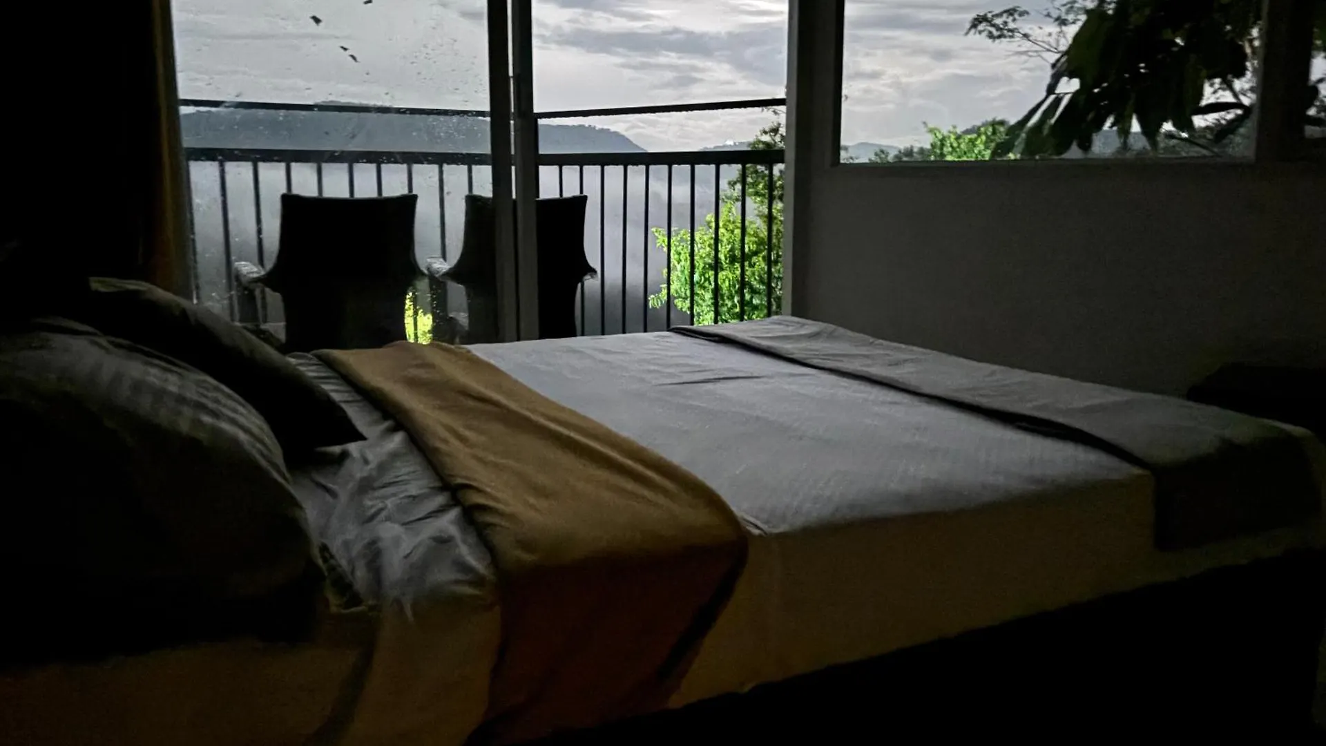 リゾート Serenehills Retreat イドゥッキ